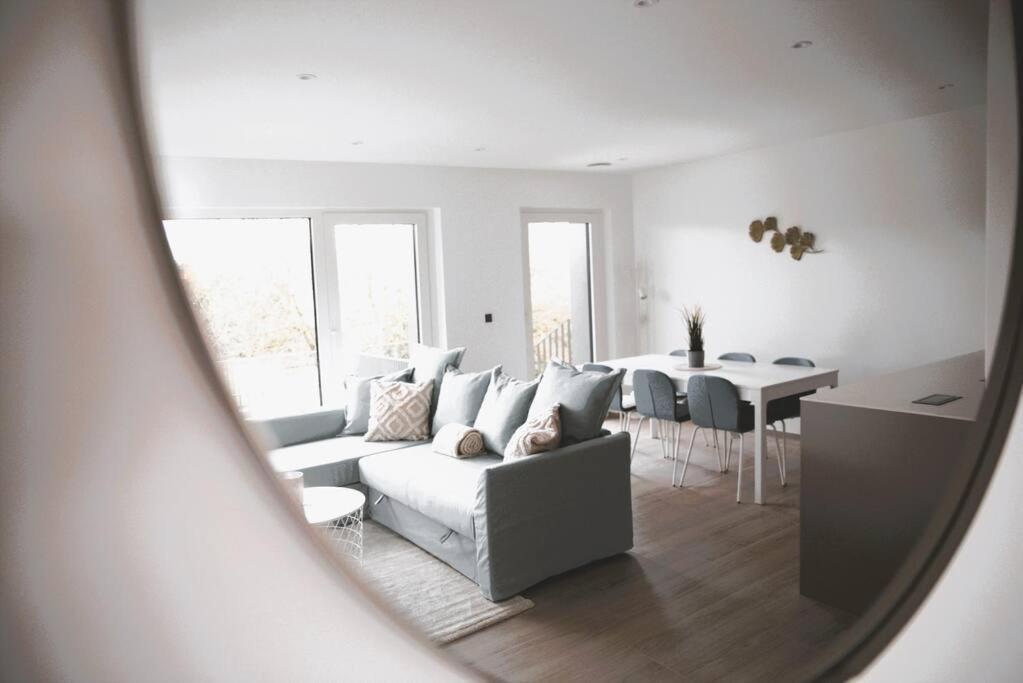 Beautiful Stylish 2Br Apartment In Kirchberg ลักเซมเบิร์ก ภายนอก รูปภาพ