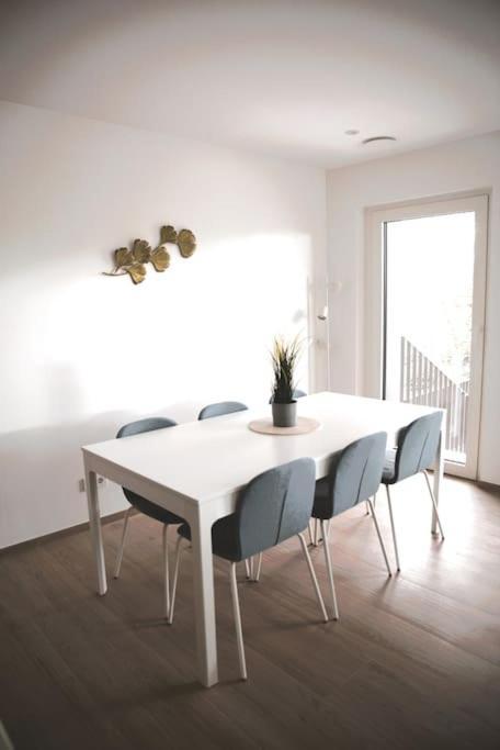 Beautiful Stylish 2Br Apartment In Kirchberg ลักเซมเบิร์ก ภายนอก รูปภาพ